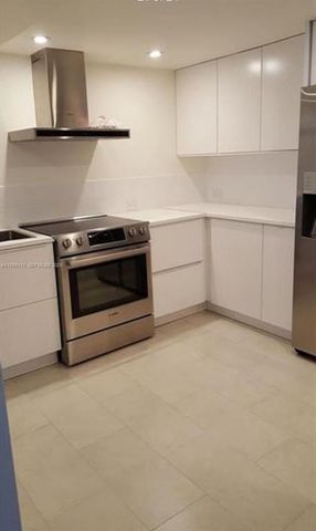 1080 94th St 210, Bay Harbor Islands, FL 33154