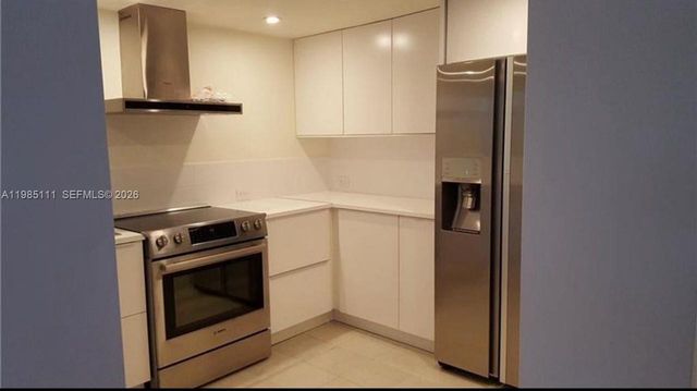 1080 94th St 210, Bay Harbor Islands, FL 33154