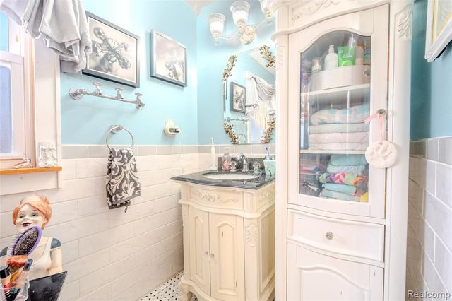 314 Orange Street, Wyandotte, MI 48192