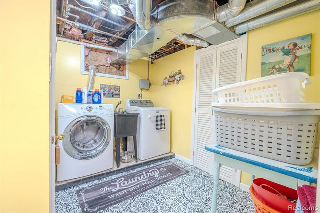 314 Orange Street, Wyandotte, MI 48192