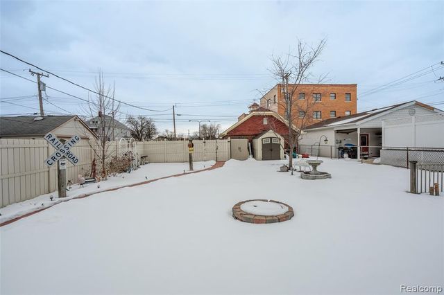 314 Orange Street, Wyandotte, MI 48192