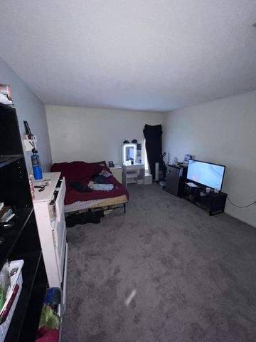 402 NW Marshall Court 8, Fort Walton Beach, FL 32548