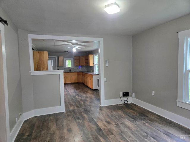 628 Main Street, Orofino, ID 83544