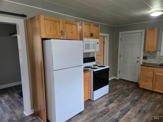 628 Main Street, Orofino, ID 83544