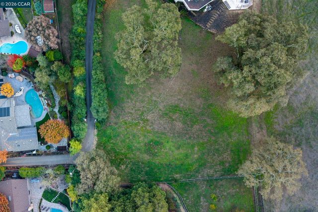 Westridge Ave, Danville, CA 94526