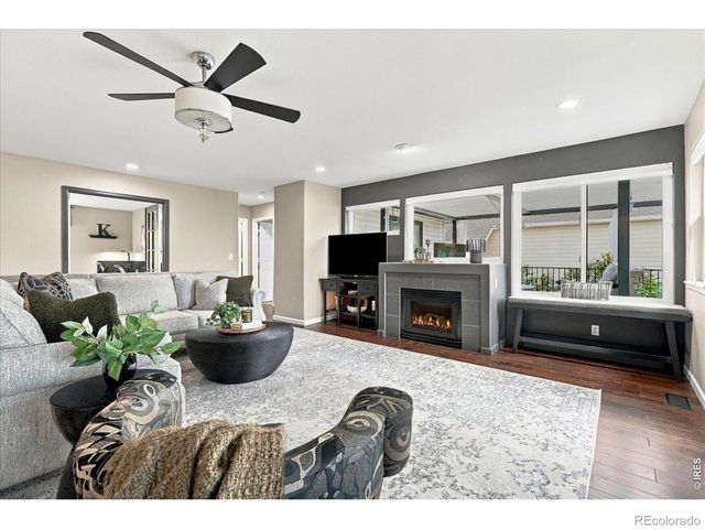 1716 Sunlight Drive, Longmont, CO 80504