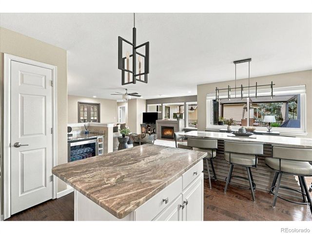 1716 Sunlight Drive, Longmont, CO 80504