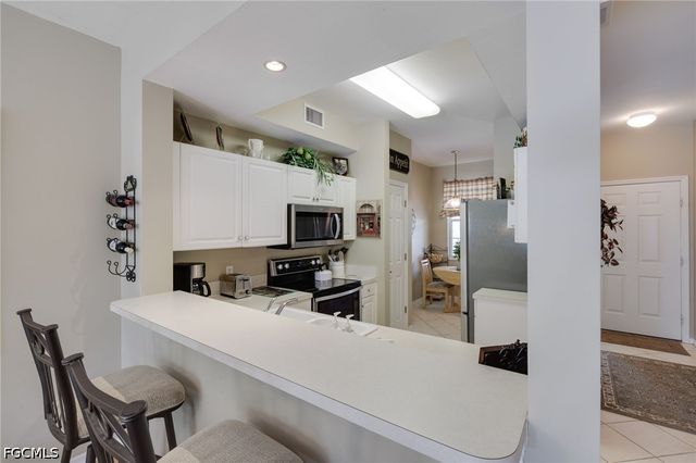 14350 Bristol Bay PL 206, Fort Myers, FL 33912