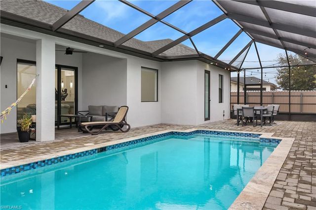 331 NE 7th ST, Cape Coral, FL 33909