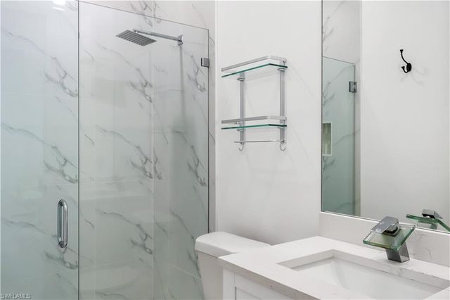 331 NE 7th ST, Cape Coral, FL 33909