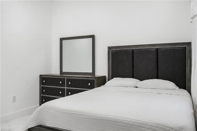 331 NE 7th ST, Cape Coral, FL 33909