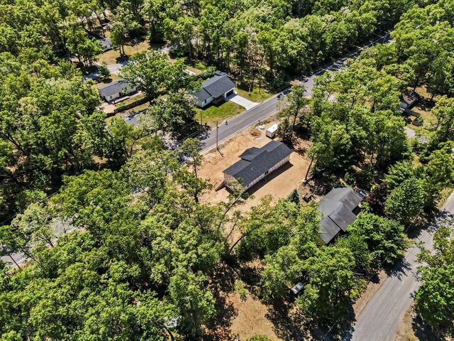 480 W Kenwood Street, Twin Lake, MI 49457