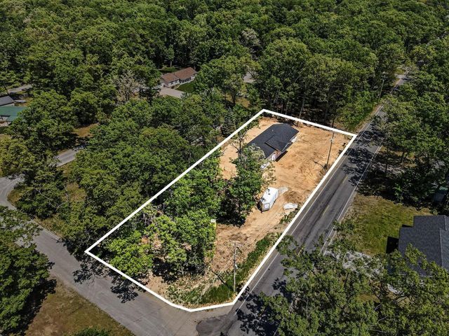 480 W Kenwood Street, Twin Lake, MI 49457
