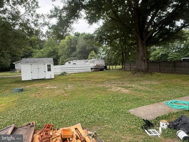 21899 LOVERS LN, Rock Hall, MD 21661