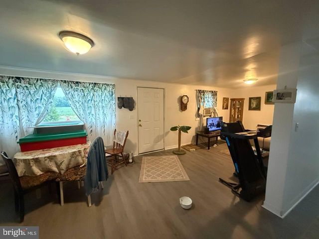 21899 LOVERS LN, Rock Hall, MD 21661