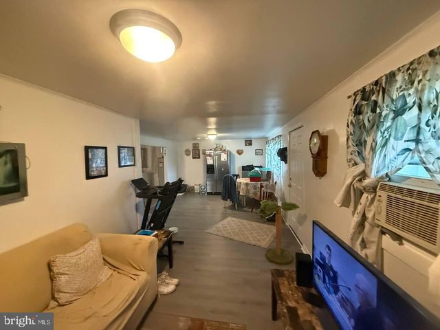 21899 LOVERS LN, Rock Hall, MD 21661