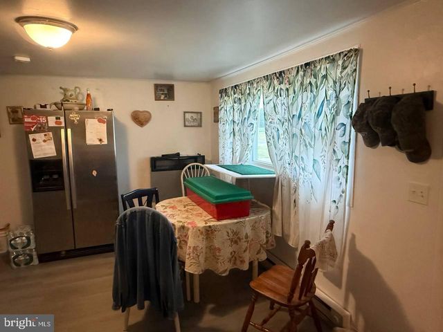 21899 LOVERS LN, Rock Hall, MD 21661