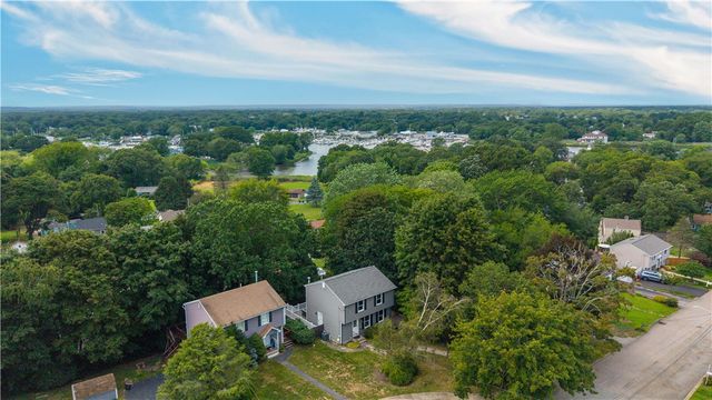 39 Okinawa Avenue, Warwick, RI 02889