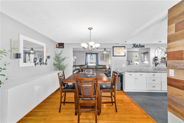39 Okinawa Avenue, Warwick, RI 02889