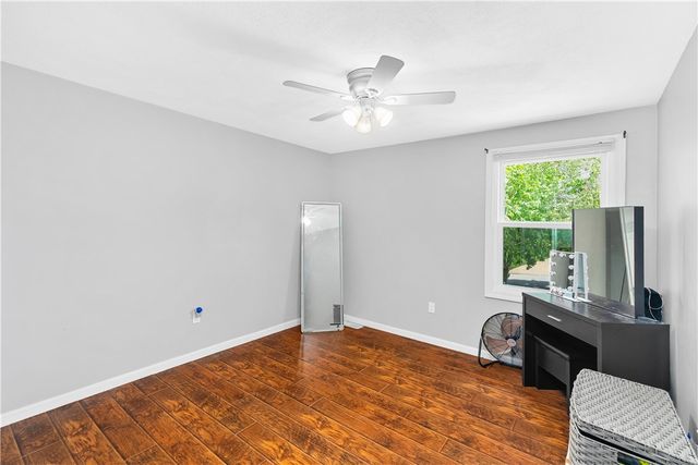 39 Okinawa Avenue, Warwick, RI 02889