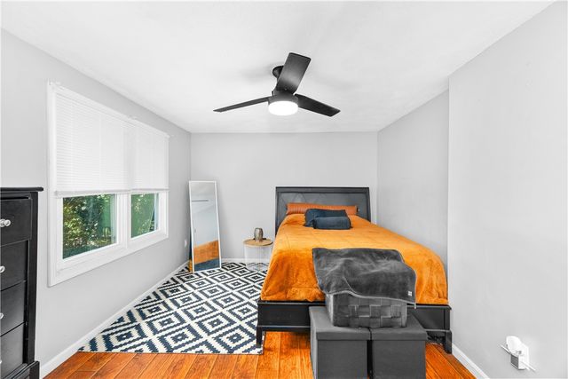 39 Okinawa Avenue, Warwick, RI 02889