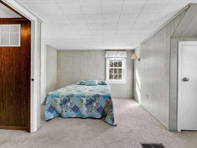 31 Chipman Road, Beverly, MA 01915