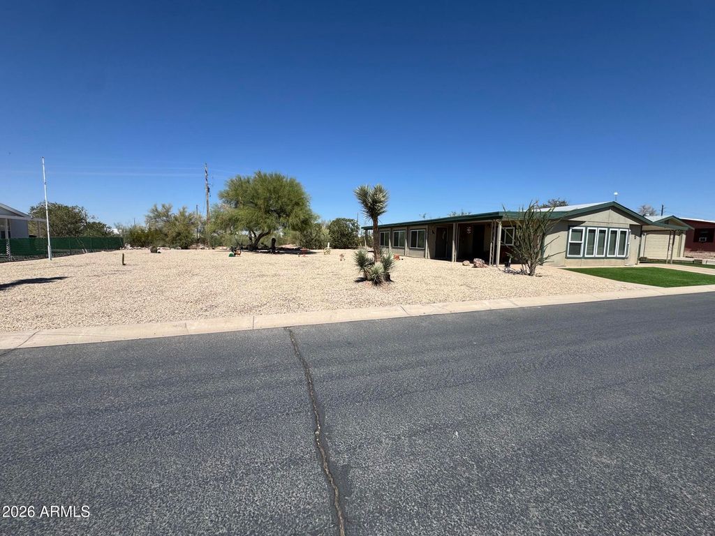 3612 N INDIANA Avenue, Florence, AZ 85132 — photo 2