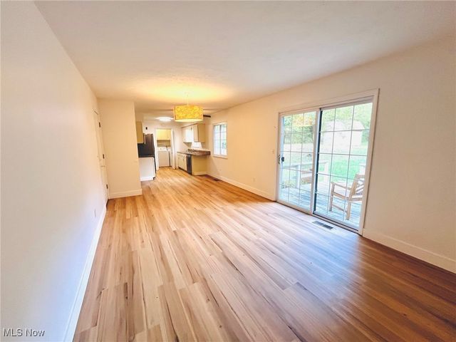 16171 West River Road, Columbia Station, OH 44028