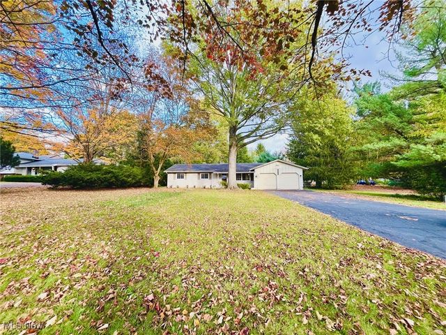 16171 West River Road, Columbia Station, OH 44028