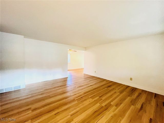 16171 West River Road, Columbia Station, OH 44028