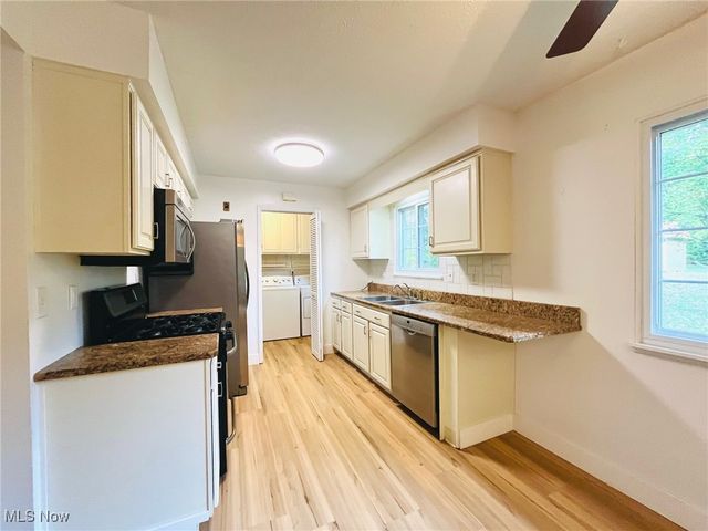 16171 West River Road, Columbia Station, OH 44028