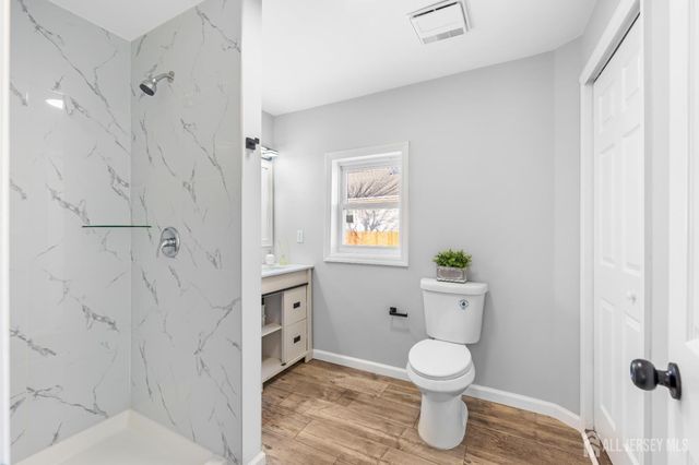 720 Bordentown Avenue, South Amboy, NJ 07889