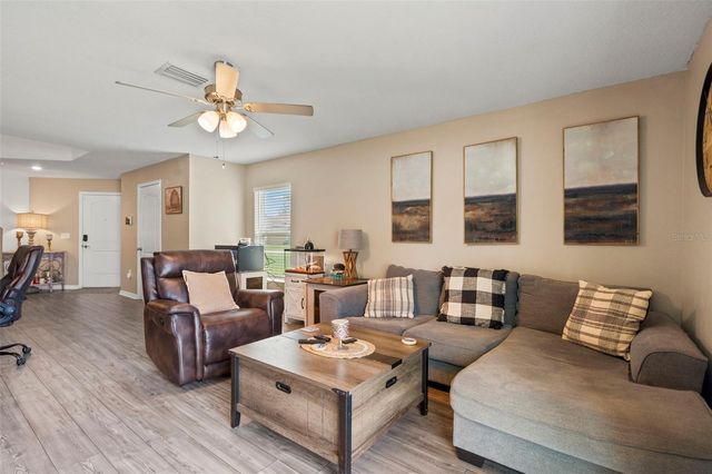 14284 LEMON YELLOW TREE LANE, Brooksville, FL 34613