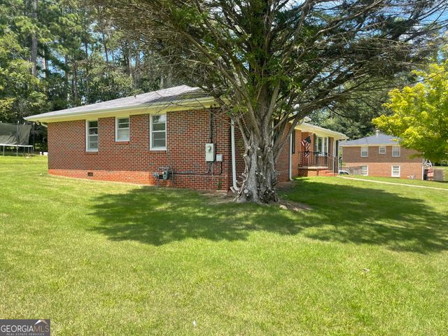 103 Crestview, Valley, AL 36854