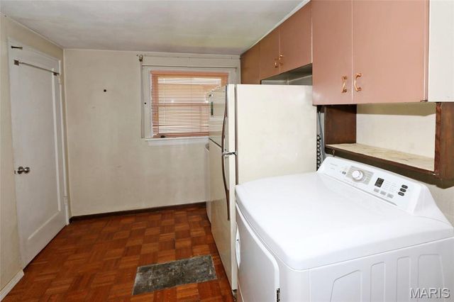 3908 Engler Avenue, St Louis, MO 63114