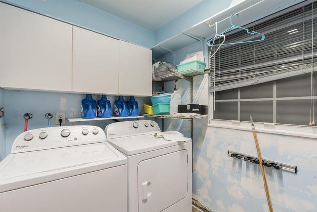 505 NW 7th Court, Boynton Beach, FL 33426