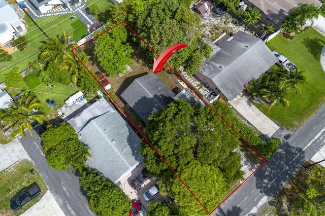 505 NW 7th Court, Boynton Beach, FL 33426