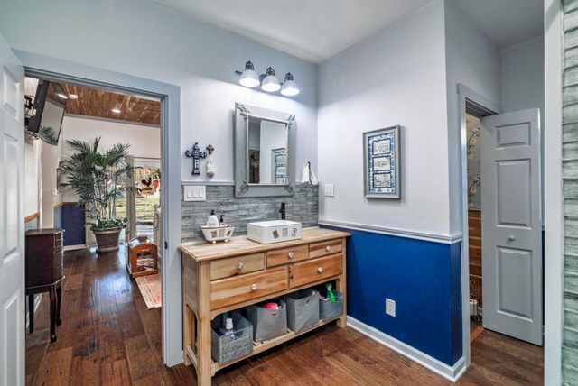 115 Lydia Lane, Hot Springs Village, AR 71909