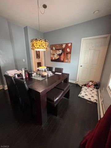 86 Bartholdi Ave, Jersey City, NJ 07305