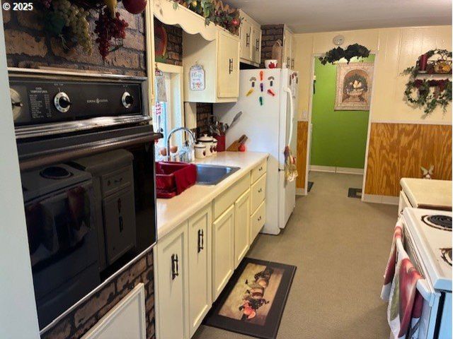 8738 BUCKHORN Rd, Roseburg, OR 97470