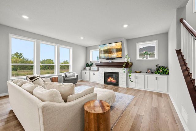 4852 Bennett Street SE, Prior Lake, MN 55372