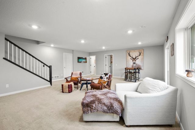4852 Bennett Street SE, Prior Lake, MN 55372