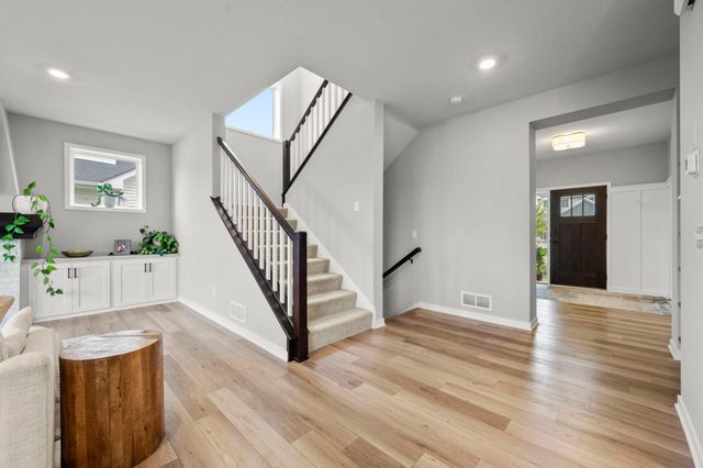 4852 Bennett Street SE, Prior Lake, MN 55372
