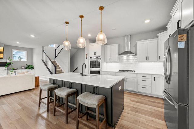 4852 Bennett Street SE, Prior Lake, MN 55372