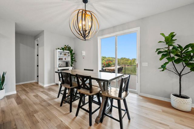 4852 Bennett Street SE, Prior Lake, MN 55372