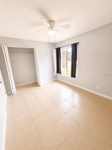 17 S FLAG DRIVE, Kissimmee, FL 34759
