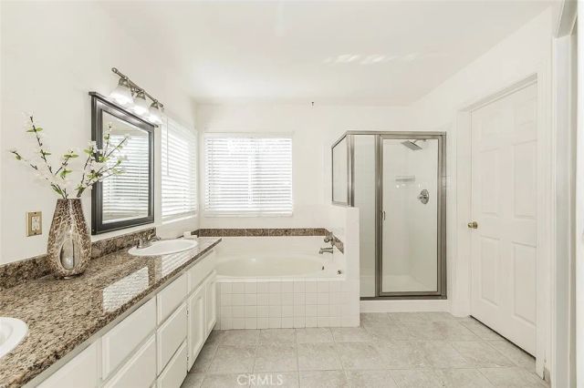 837 E Buckhill, Fresno, CA 93720