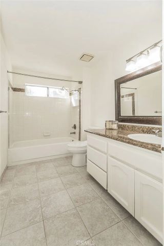 837 E Buckhill, Fresno, CA 93720