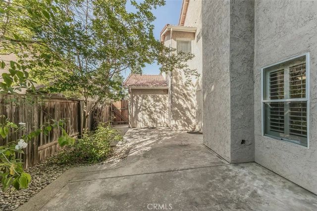 837 E Buckhill, Fresno, CA 93720