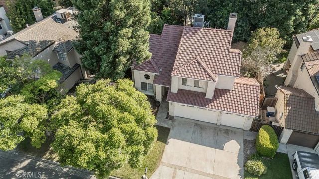 837 E Buckhill, Fresno, CA 93720